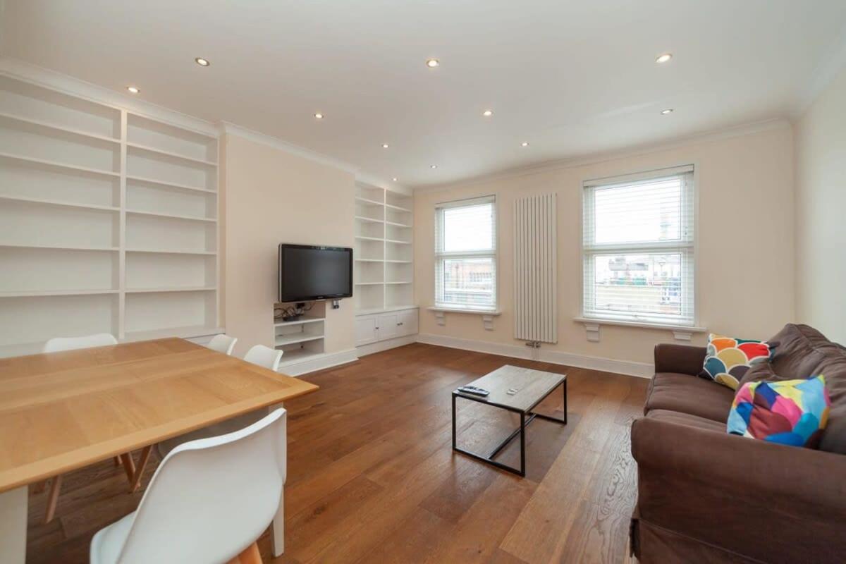Spacious 2 Bedroom Maisonette In Stratford London Exterior photo