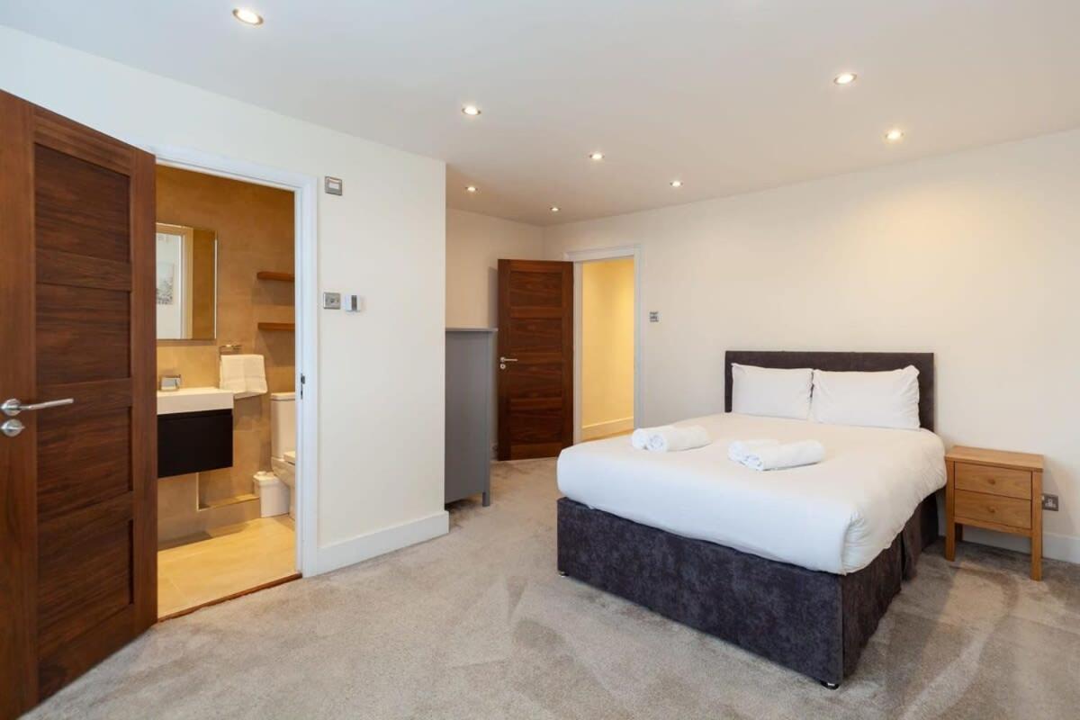 Spacious 2 Bedroom Maisonette In Stratford London Exterior photo