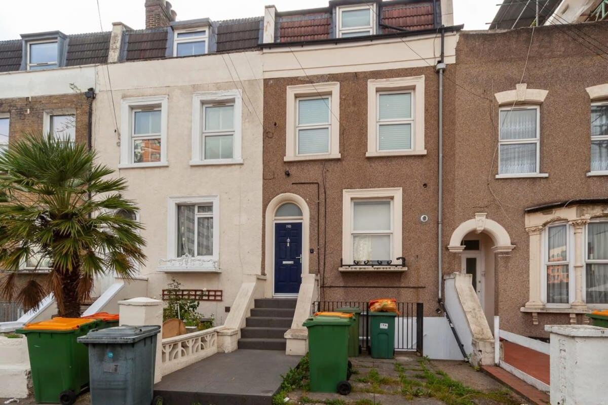 Spacious 2 Bedroom Maisonette In Stratford London Exterior photo